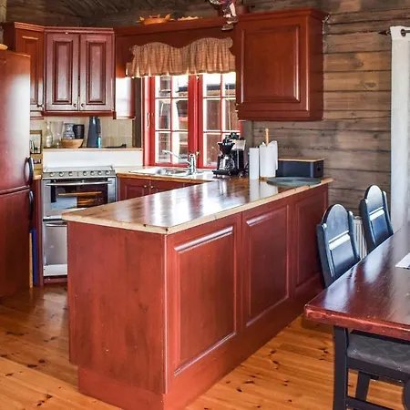 Cozy In Nissedal With Kitchen Kyrkjebygdi